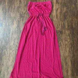 LOFT Burgundy Maxi dress size SP